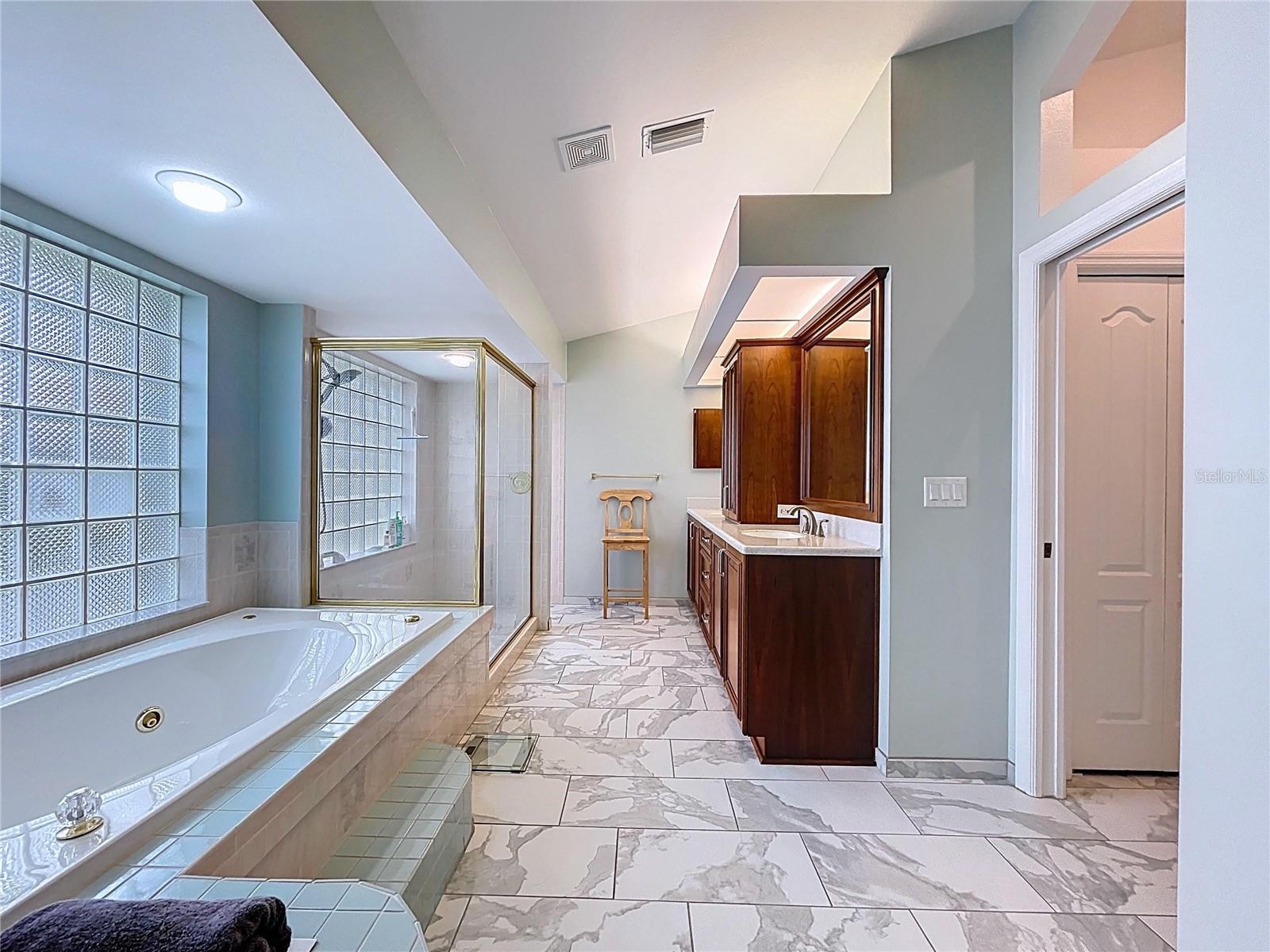 Image 27 of 48 For 9276 Ashley Drive