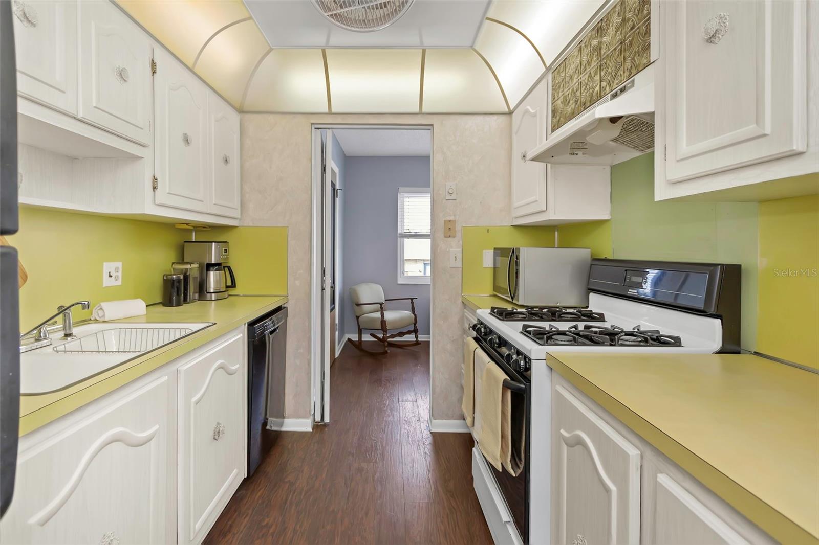 Image 10 of 56 For 5246 81st Street N 24