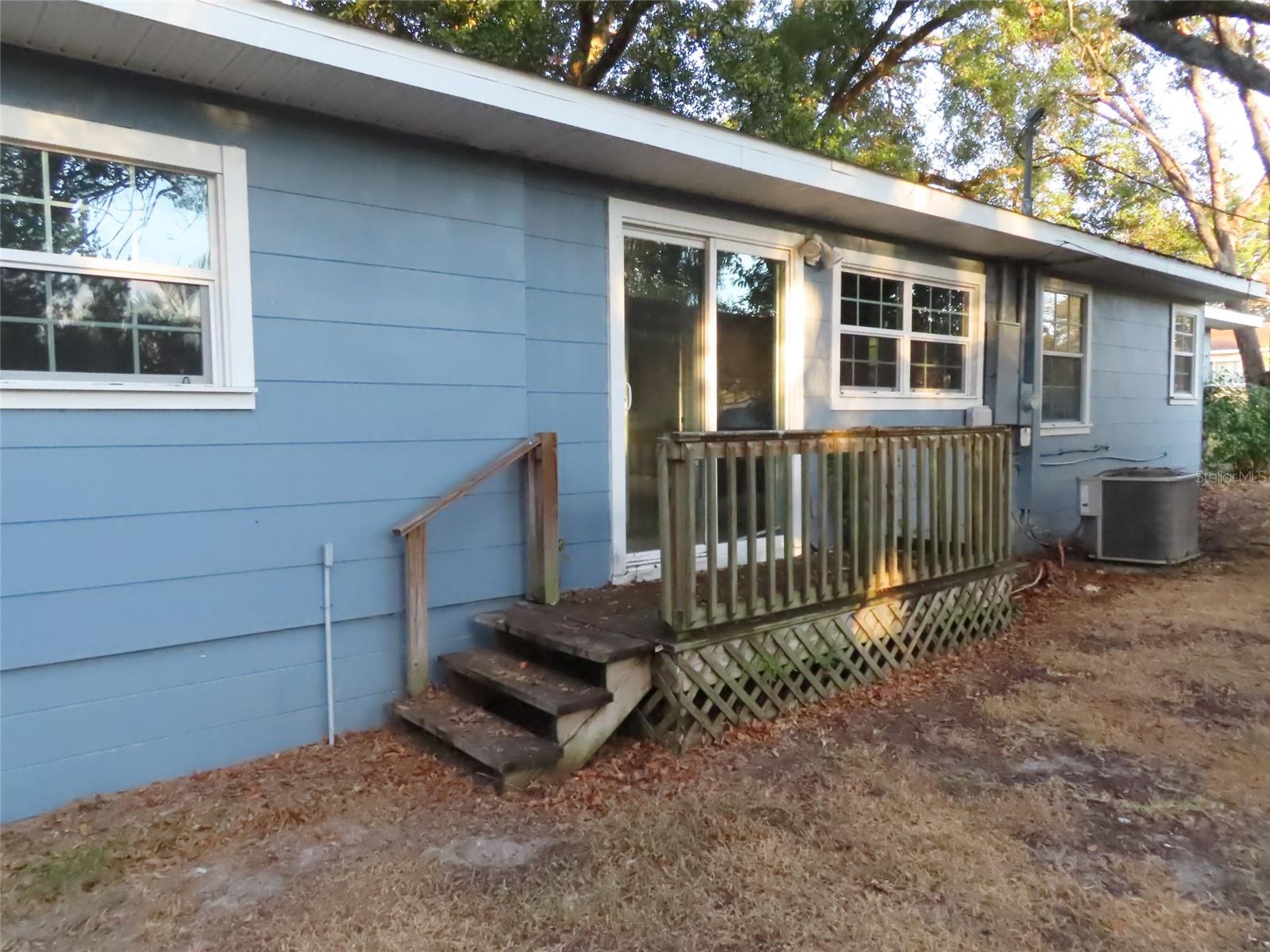 Image 4 of 12 For 1028 Marjorie Street