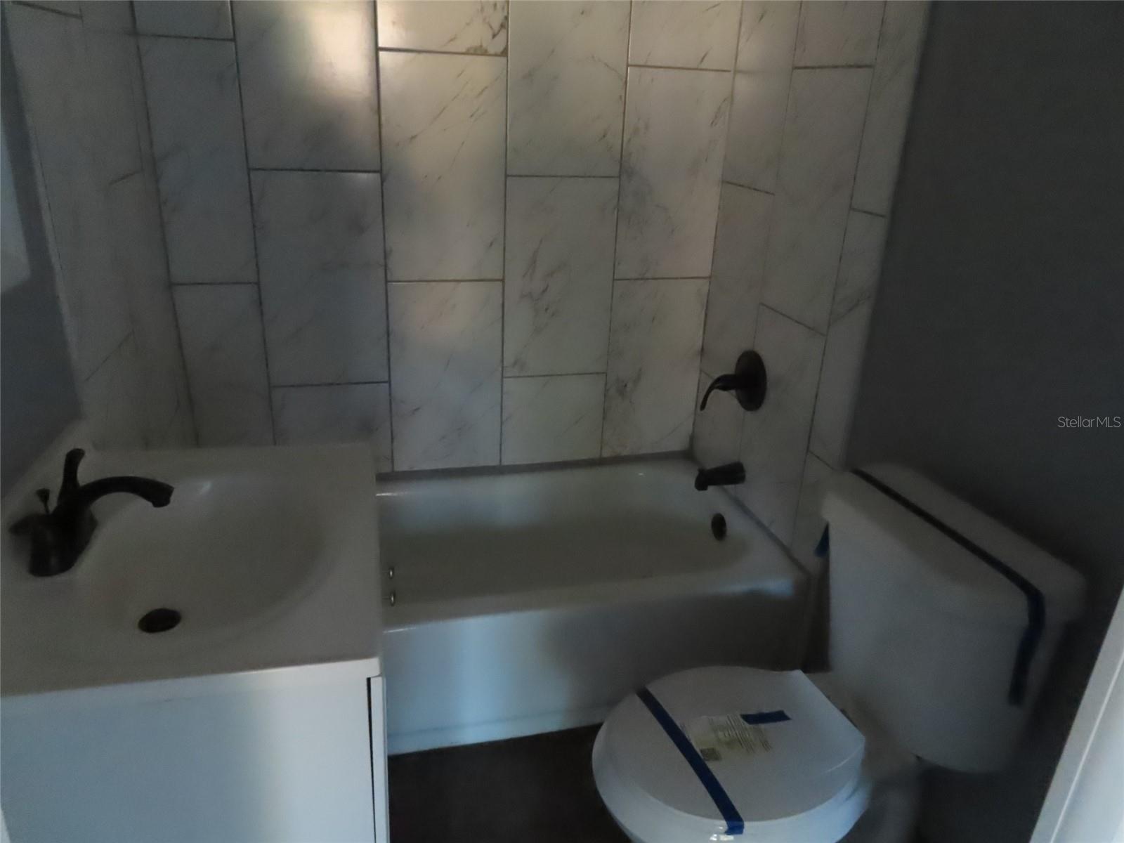 Image 7 of 12 For 1028 Marjorie Street