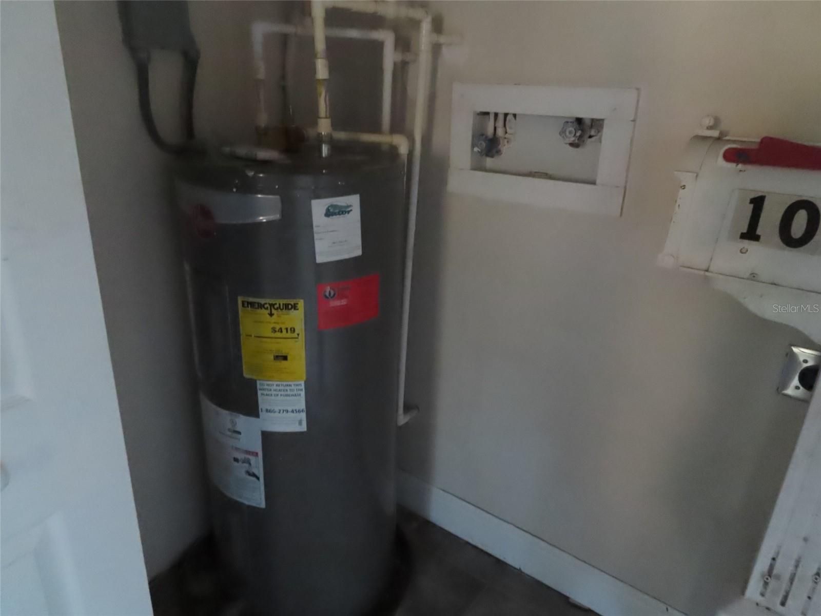 Image 8 of 12 For 1028 Marjorie Street