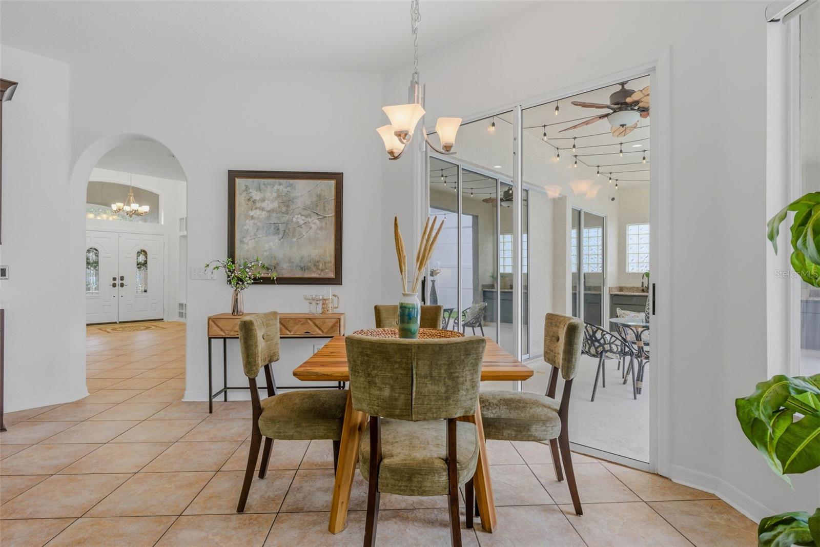 Image 17 of 92 For 4309 Waterford Landing Drive