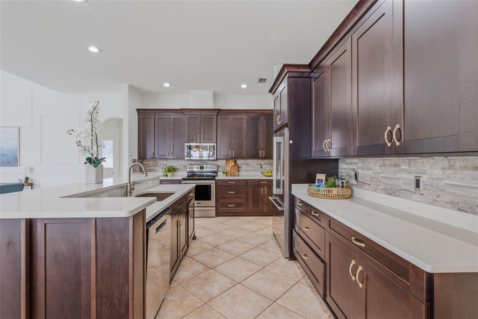 Image 22 of 92 For 4309 Waterford Landing Drive