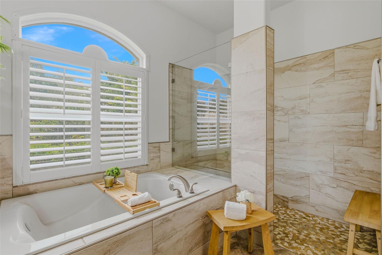 Image 42 of 92 For 4309 Waterford Landing Drive