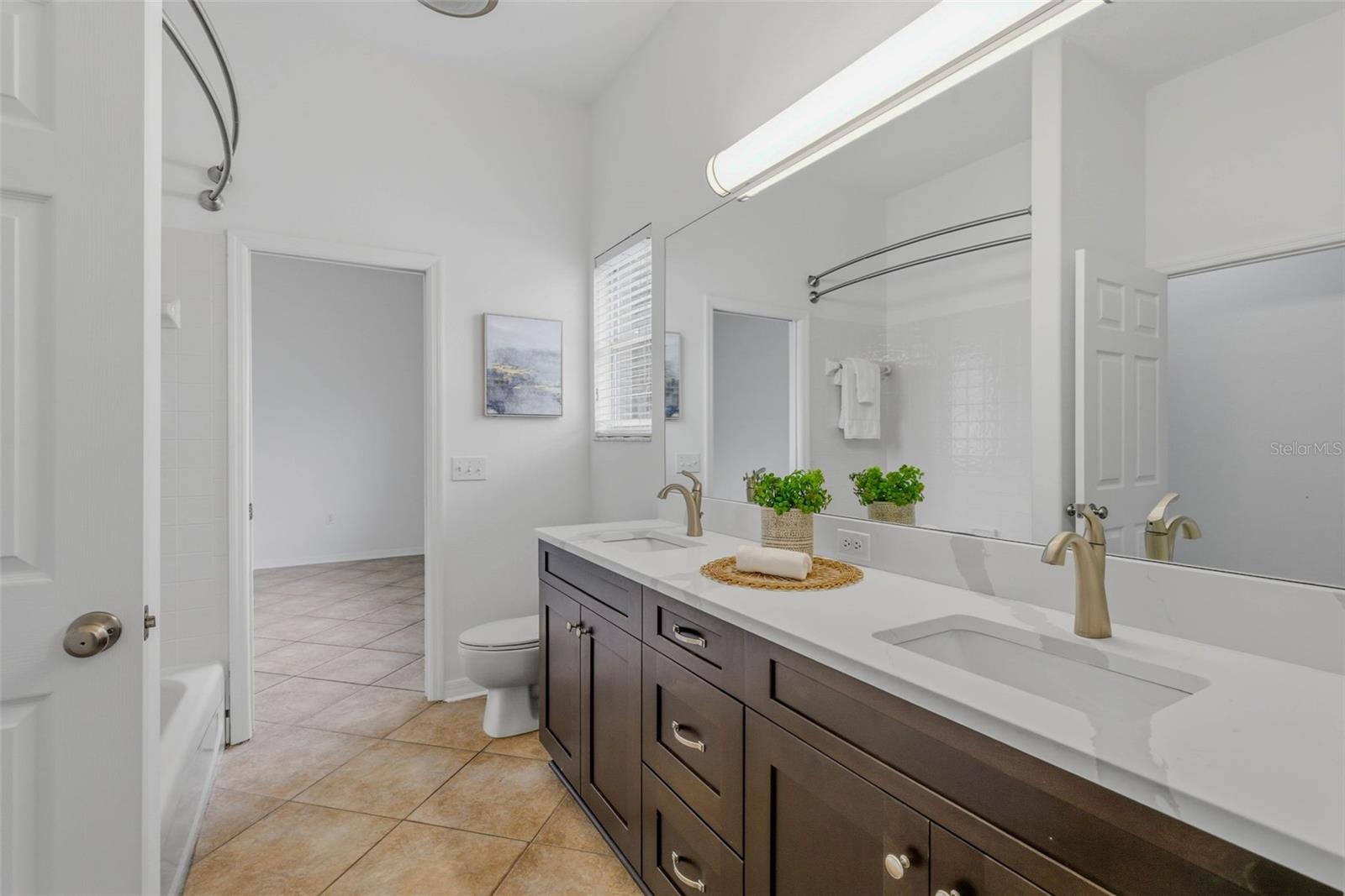 Image 47 of 92 For 4309 Waterford Landing Drive