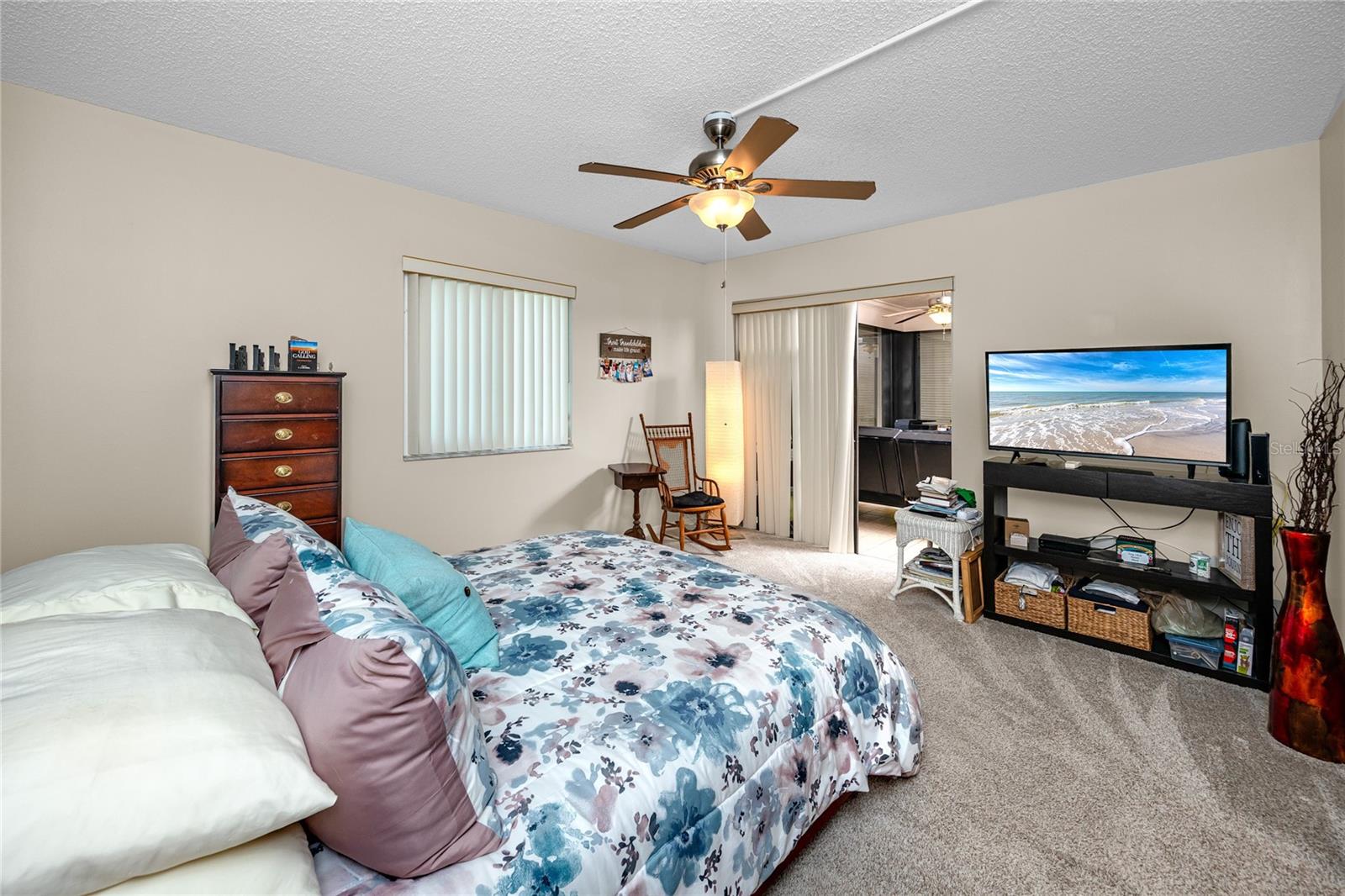 Image 22 of 43 For 2737 Enterprise Road E 112