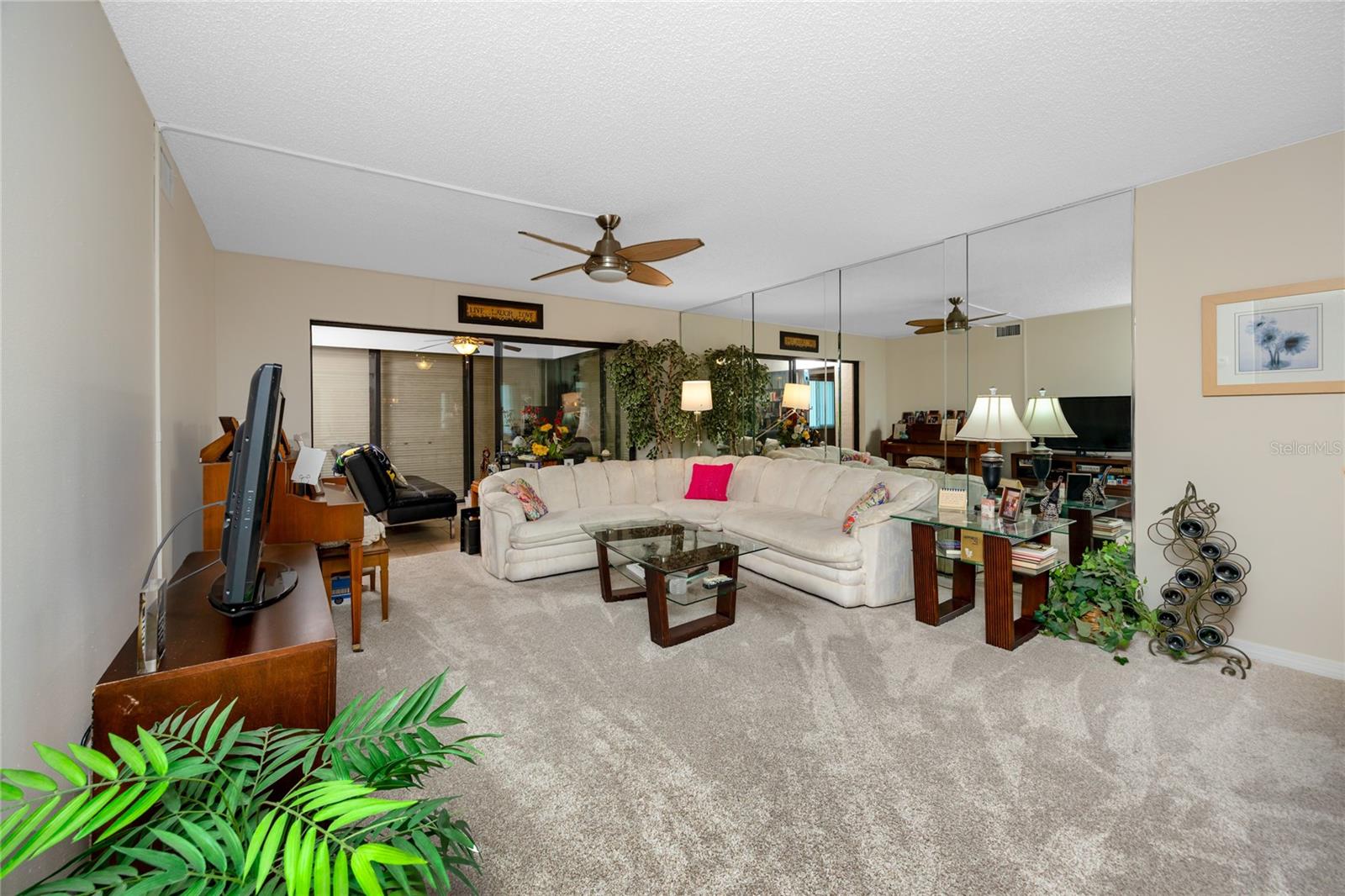 Image 9 of 43 For 2737 Enterprise Road E 112