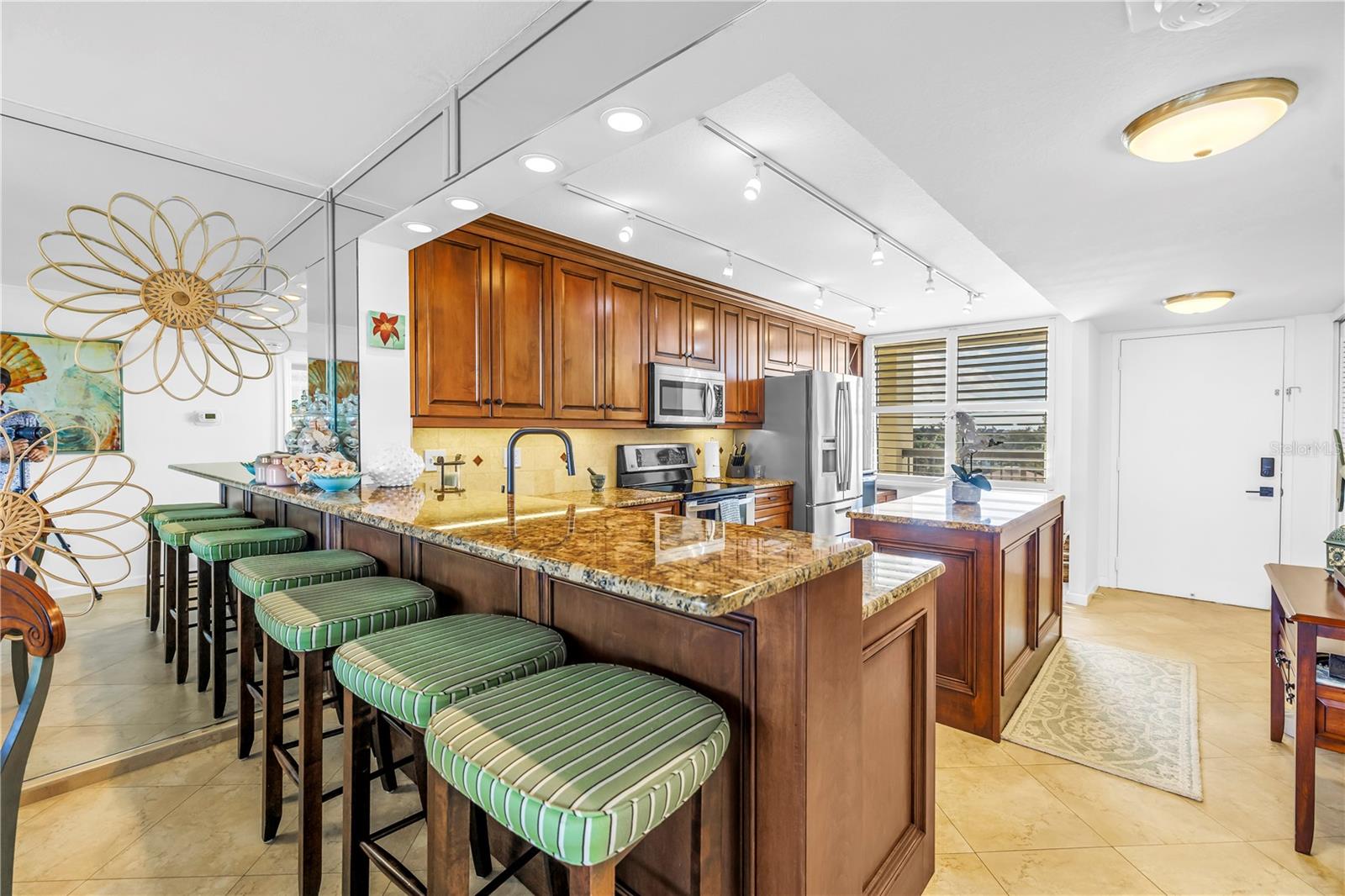 Image 12 of 42 For 9495 Blind Pass Road 406