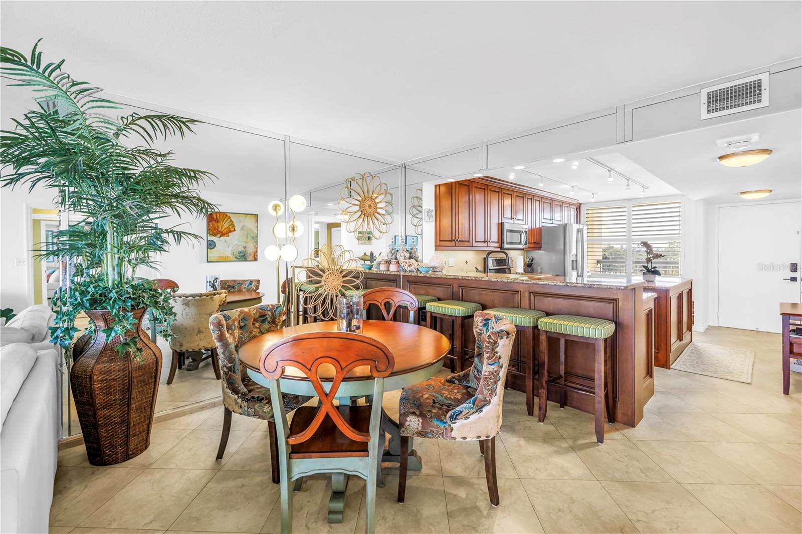 Image 13 of 42 For 9495 Blind Pass Road 406