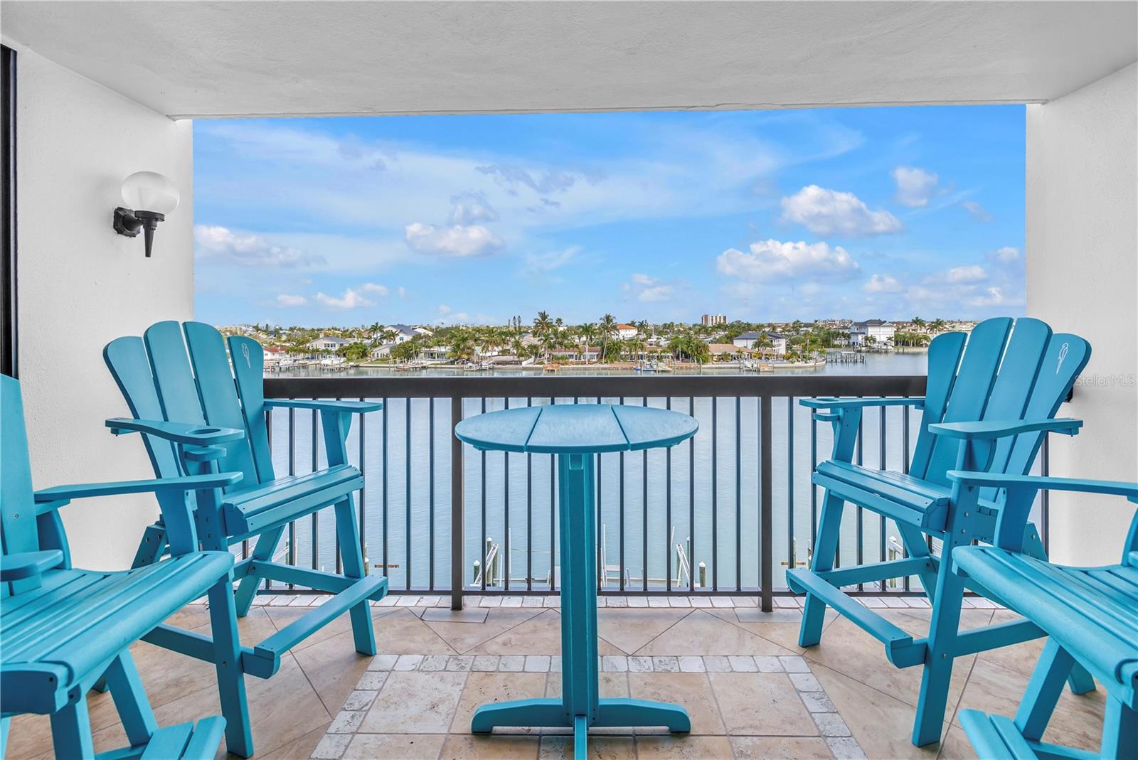 Image 25 of 42 For 9495 Blind Pass Road 406