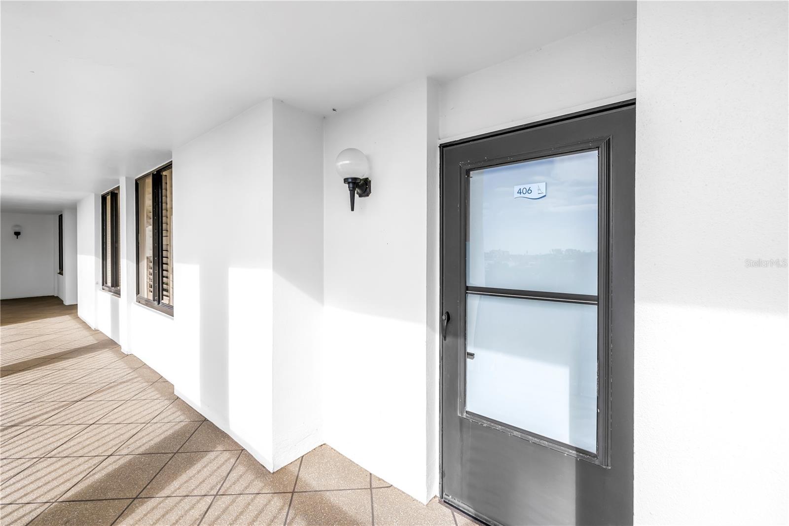 Image 4 of 42 For 9495 Blind Pass Road 406