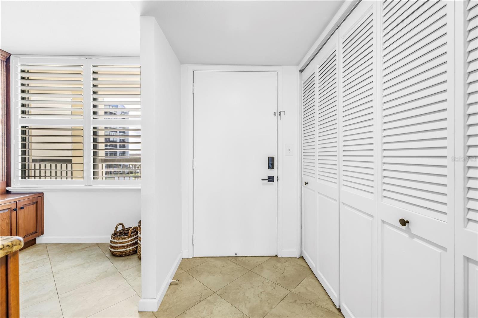 Image 5 of 42 For 9495 Blind Pass Road 406