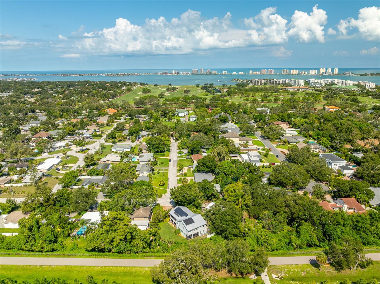 Image 14 of 92 For 321 Barbara Circle