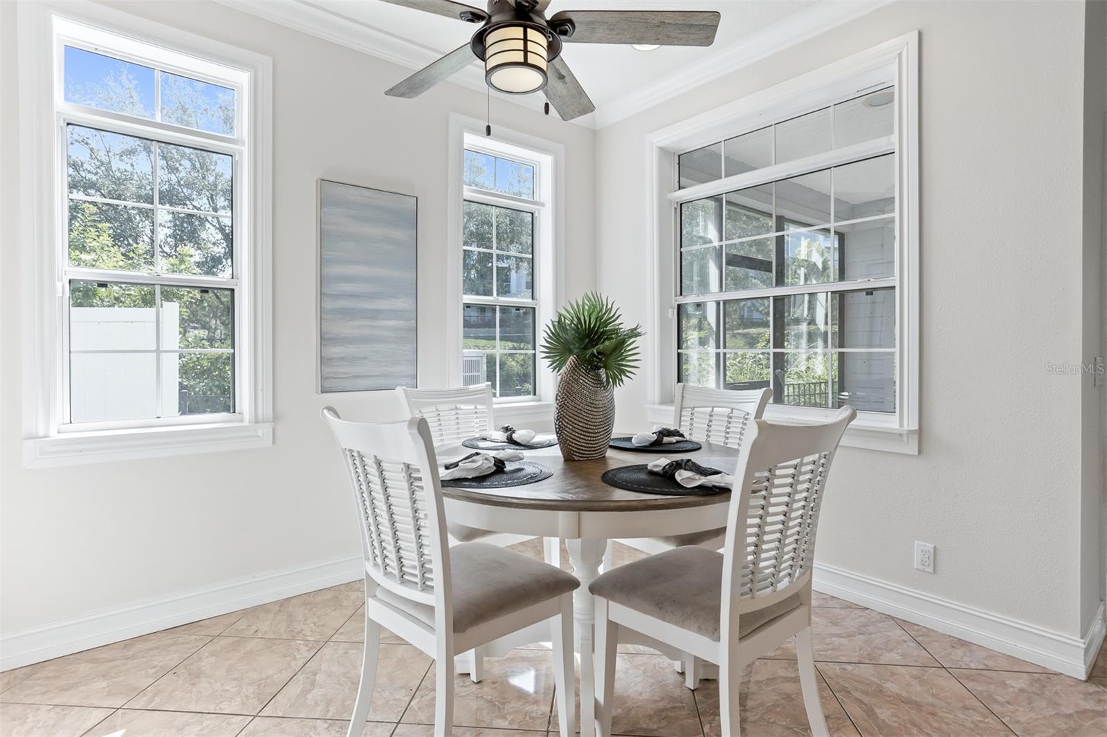 Image 20 of 92 For 321 Barbara Circle