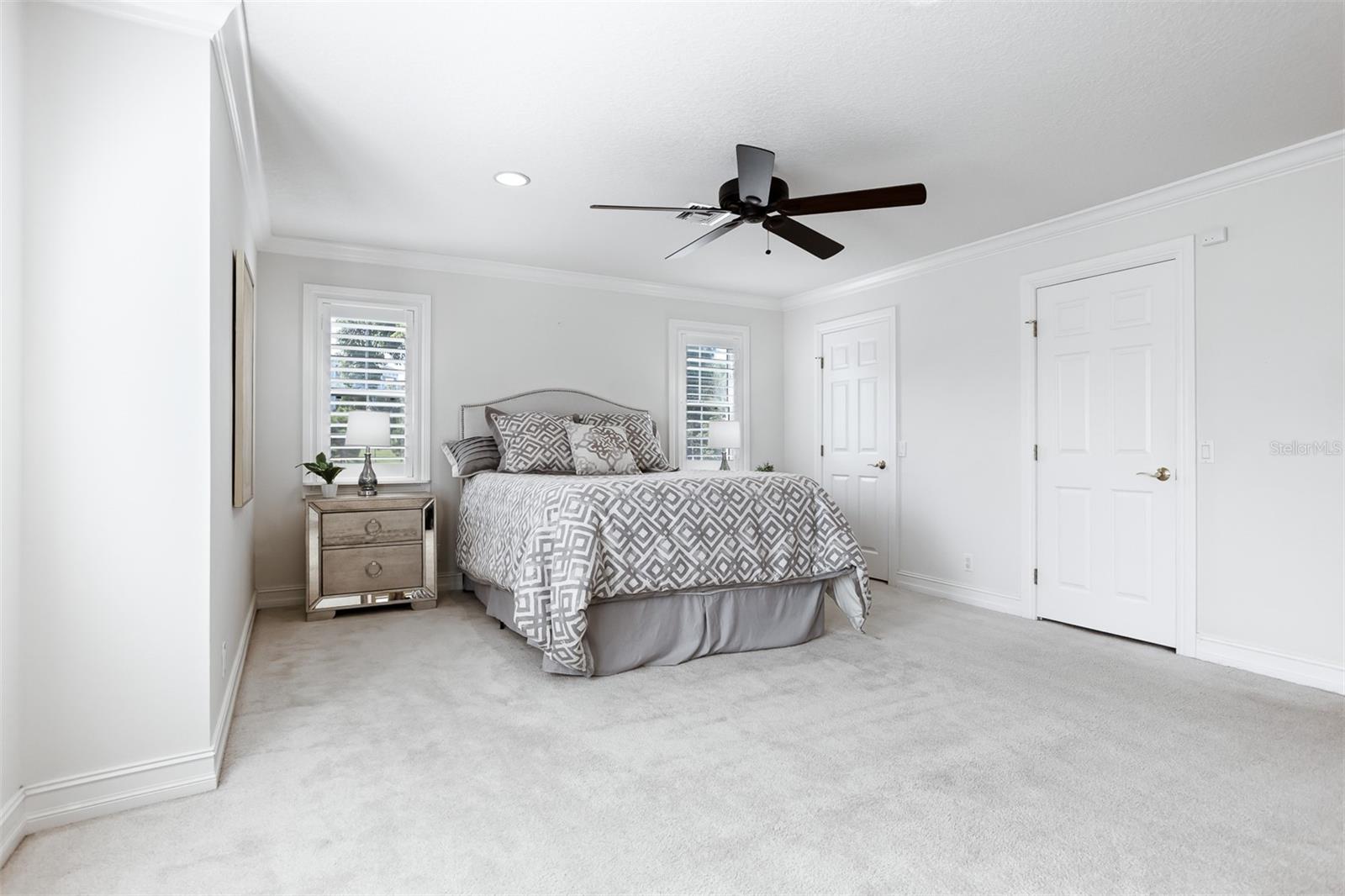 Image 27 of 92 For 321 Barbara Circle