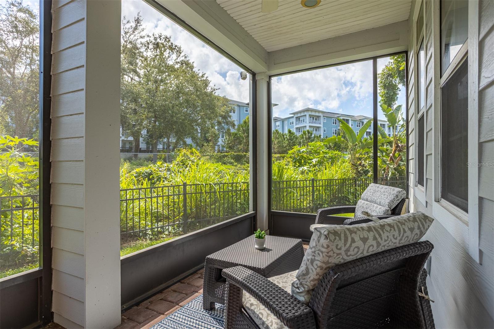 Image 41 of 92 For 321 Barbara Circle