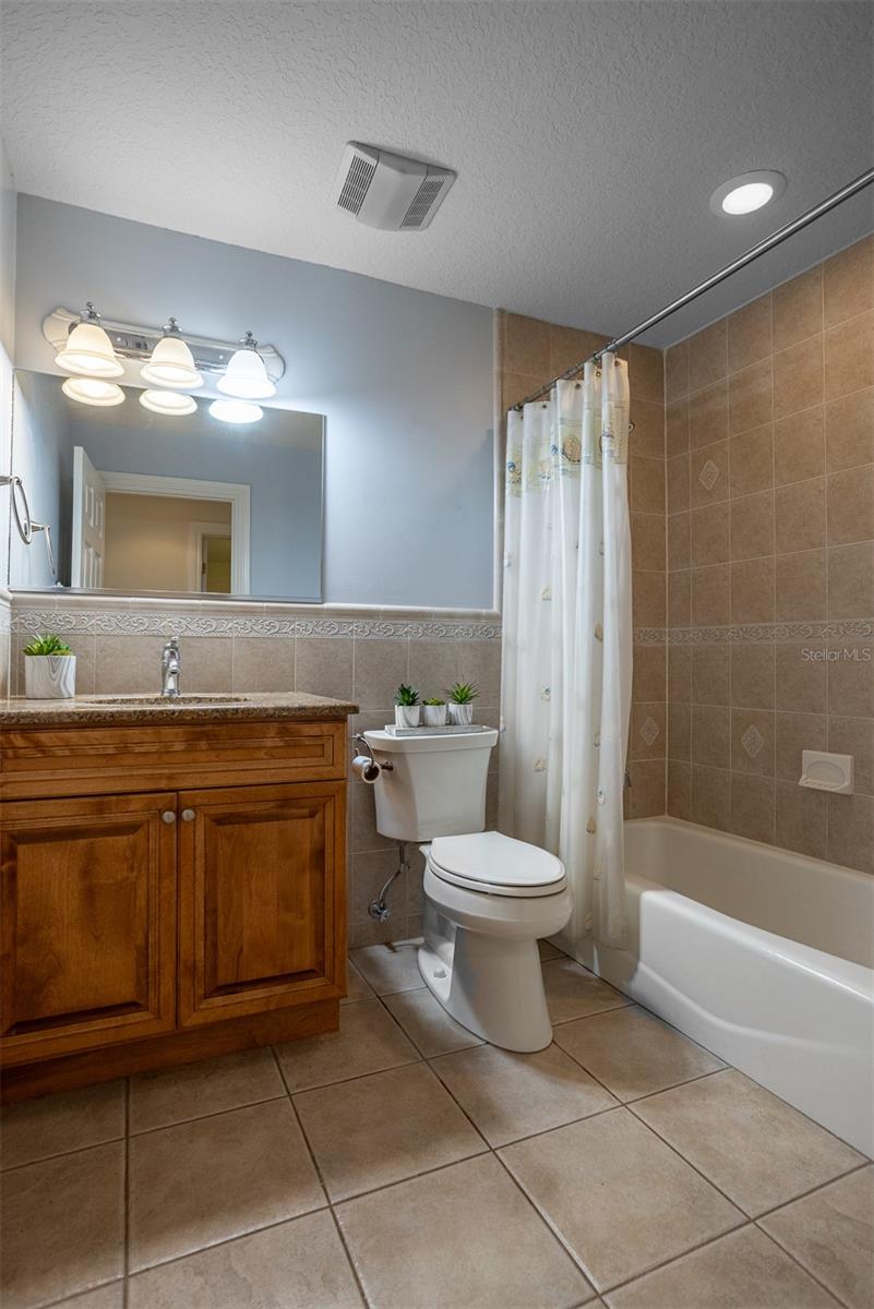 Image 45 of 92 For 321 Barbara Circle