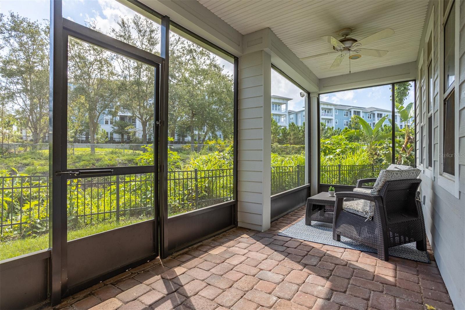 Image 49 of 92 For 321 Barbara Circle