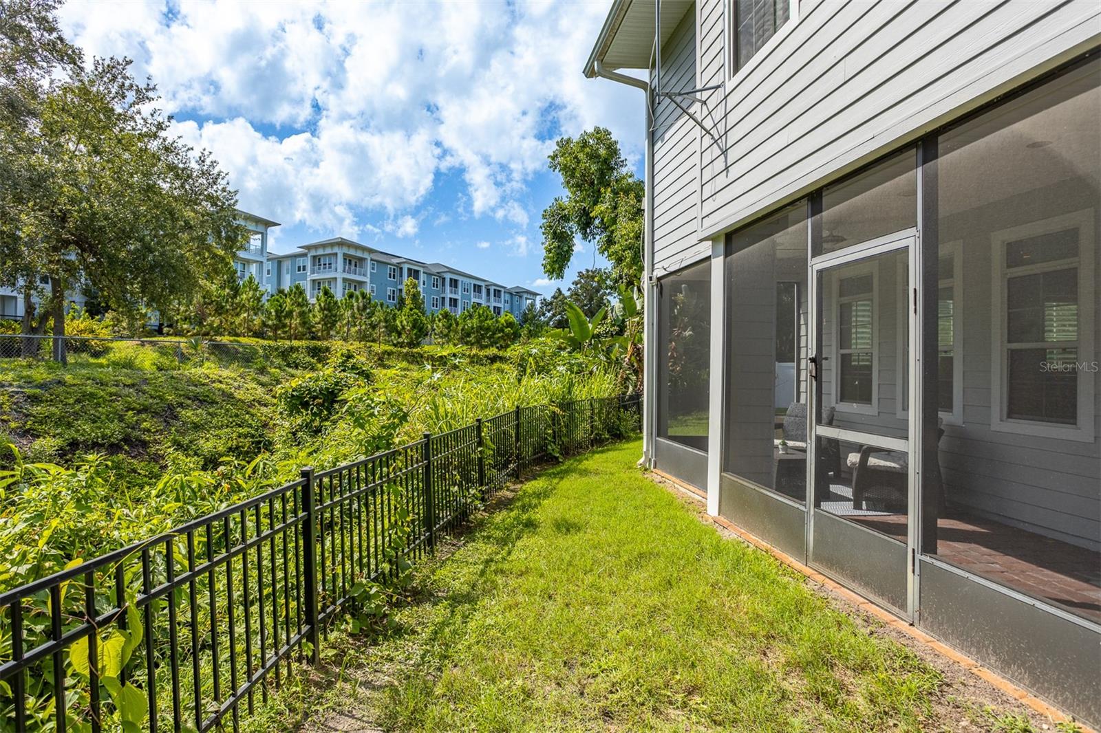 Image 51 of 92 For 321 Barbara Circle