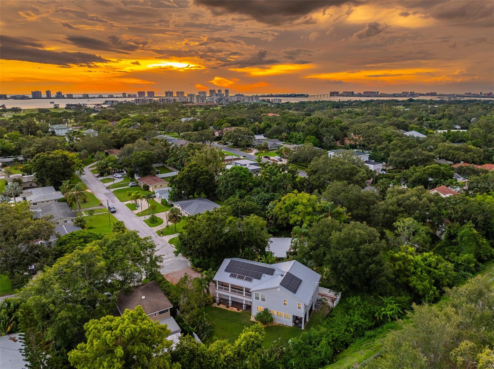 Image 73 of 92 For 321 Barbara Circle