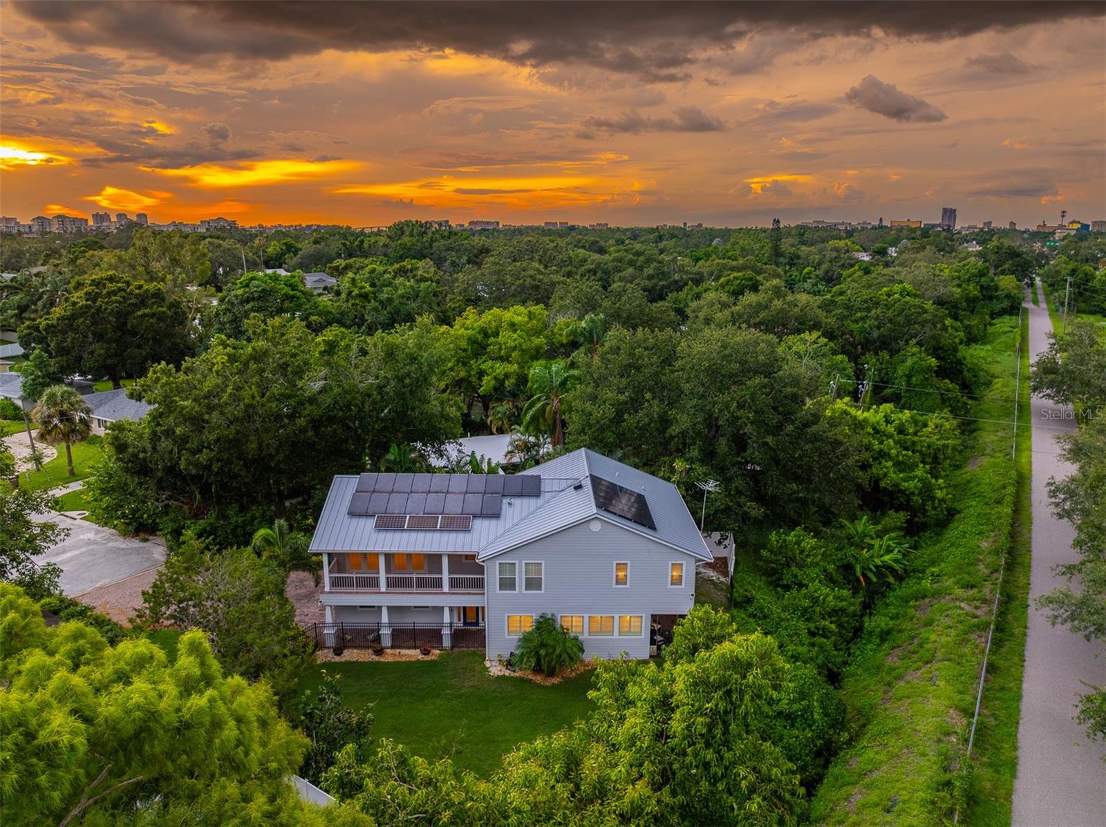 Image 74 of 92 For 321 Barbara Circle