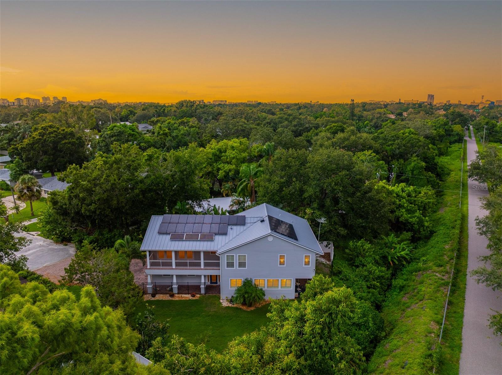 Image 77 of 92 For 321 Barbara Circle