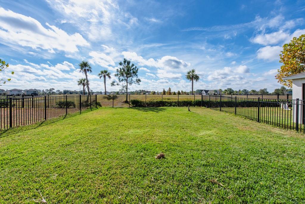 Image 30 of 46 For 14617 Brumby Ridge Avenue