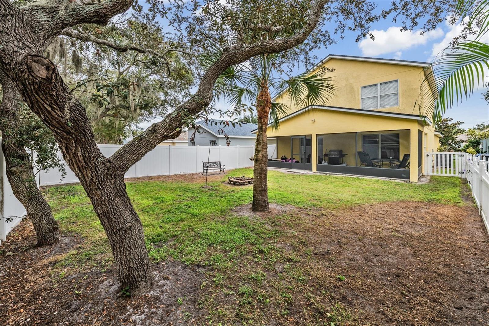 Image 19 of 27 For 11367 Cocoa Beach Drive