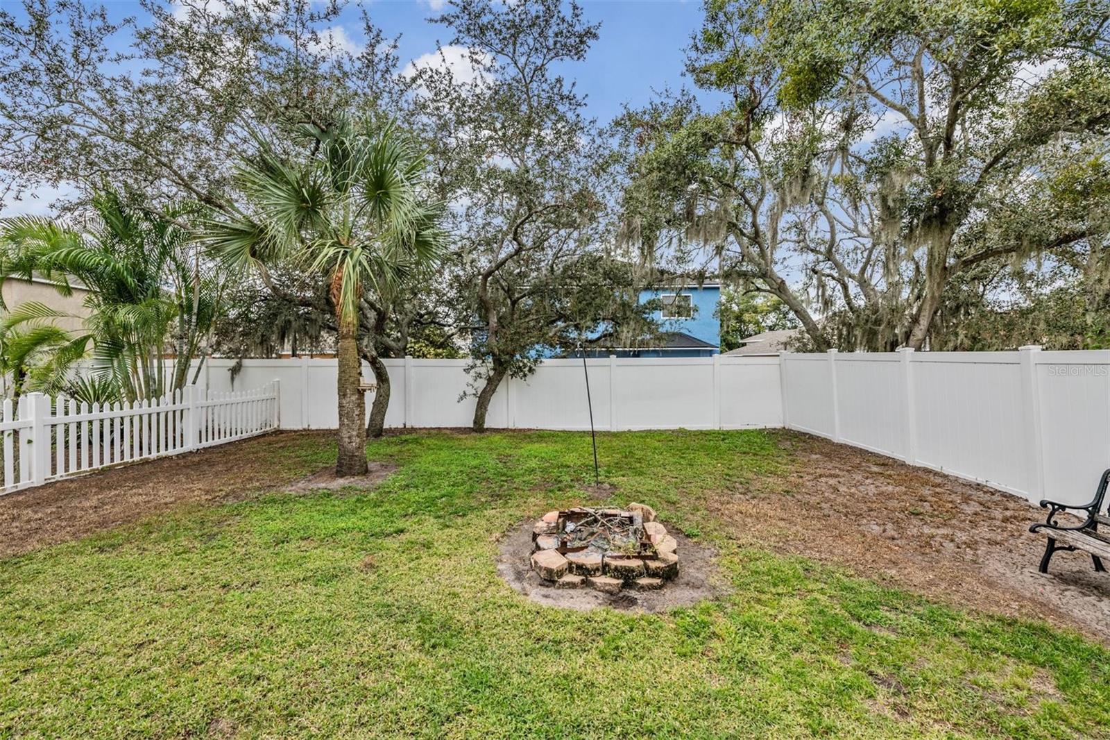 Image 22 of 27 For 11367 Cocoa Beach Drive