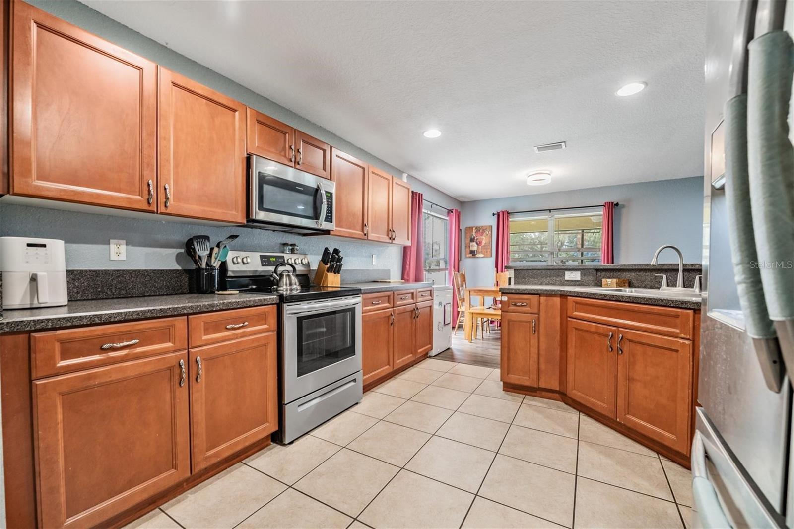 Image 6 of 27 For 11367 Cocoa Beach Drive