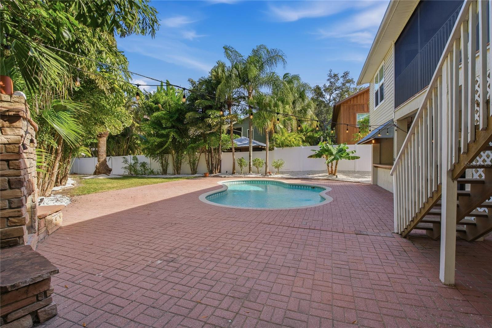 Image 45 of 60 For 841 Delaware Avenue