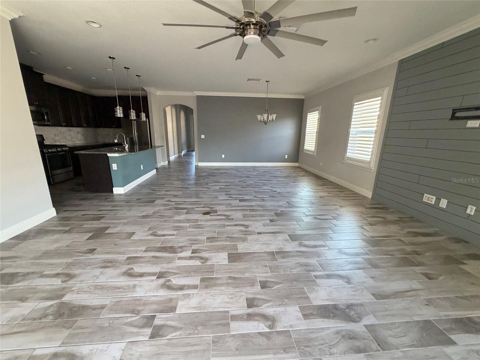 Image 21 of 42 For 6204 Colmar Place