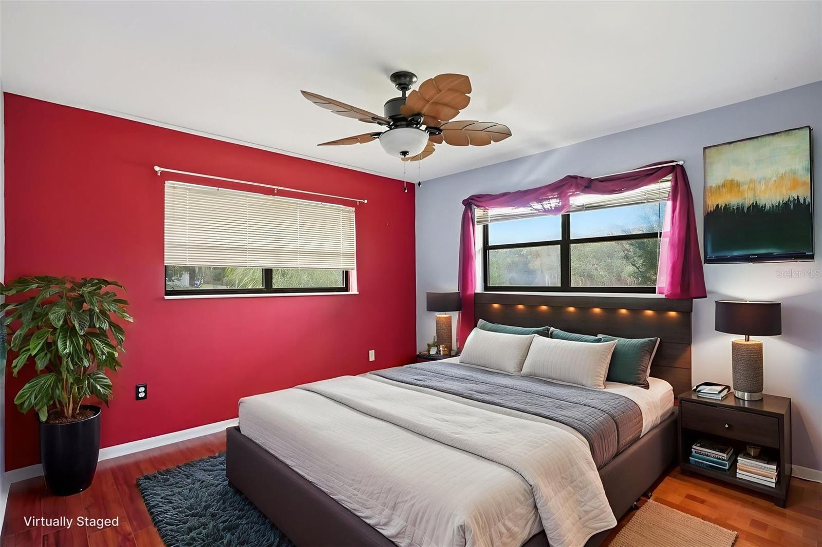 Image 20 of 62 For 23328 Christian Circle