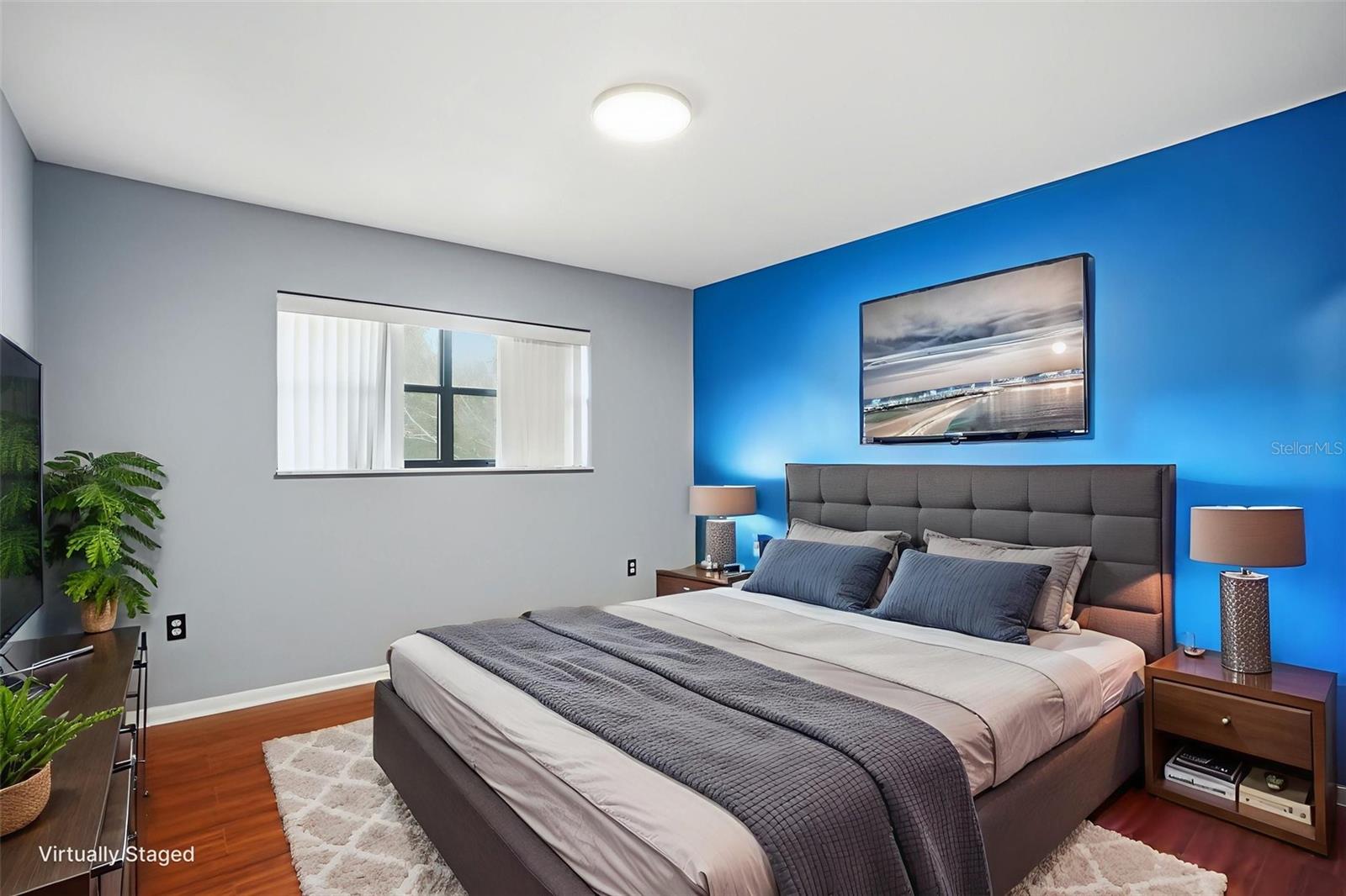 Image 24 of 62 For 23328 Christian Circle