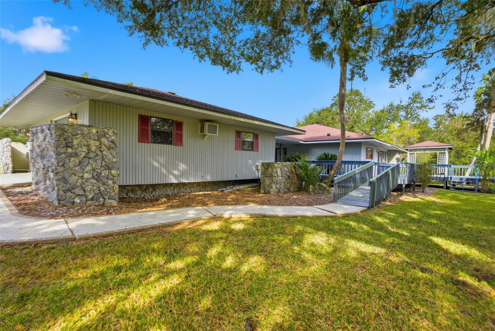 Image 44 of 62 For 23328 Christian Circle