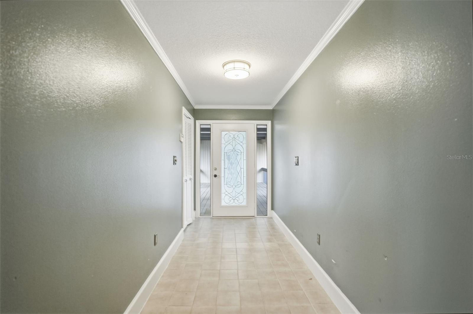 Image 5 of 62 For 23328 Christian Circle