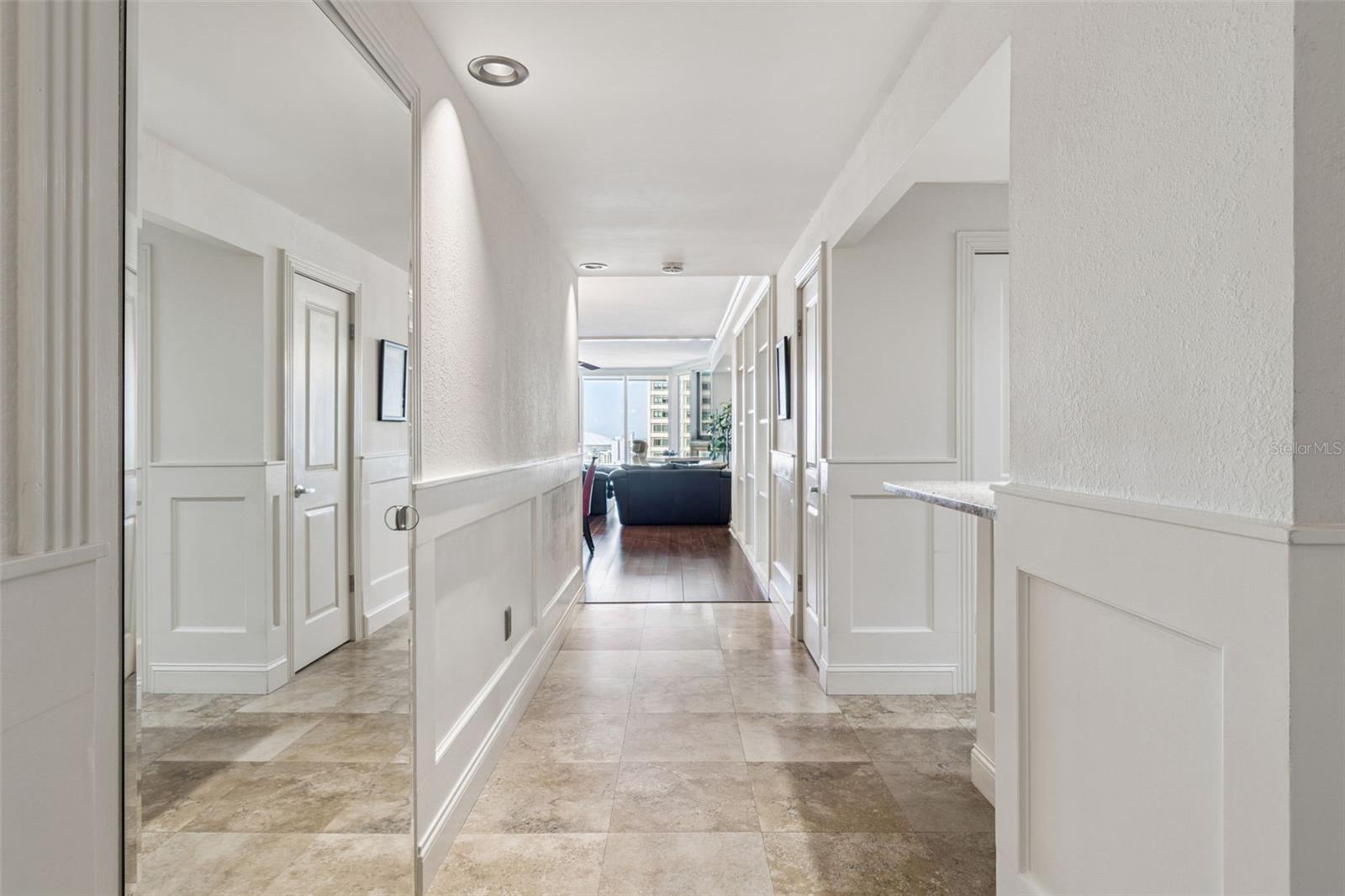 Image 22 of 54 For 1 Beach Drive Se 2008