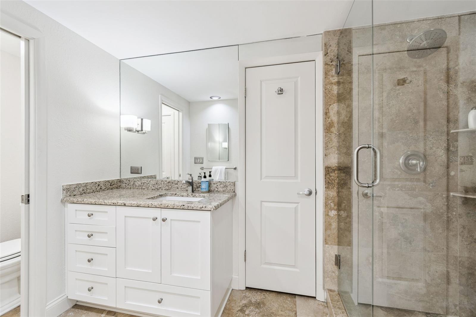 Image 37 of 54 For 1 Beach Drive Se 2008