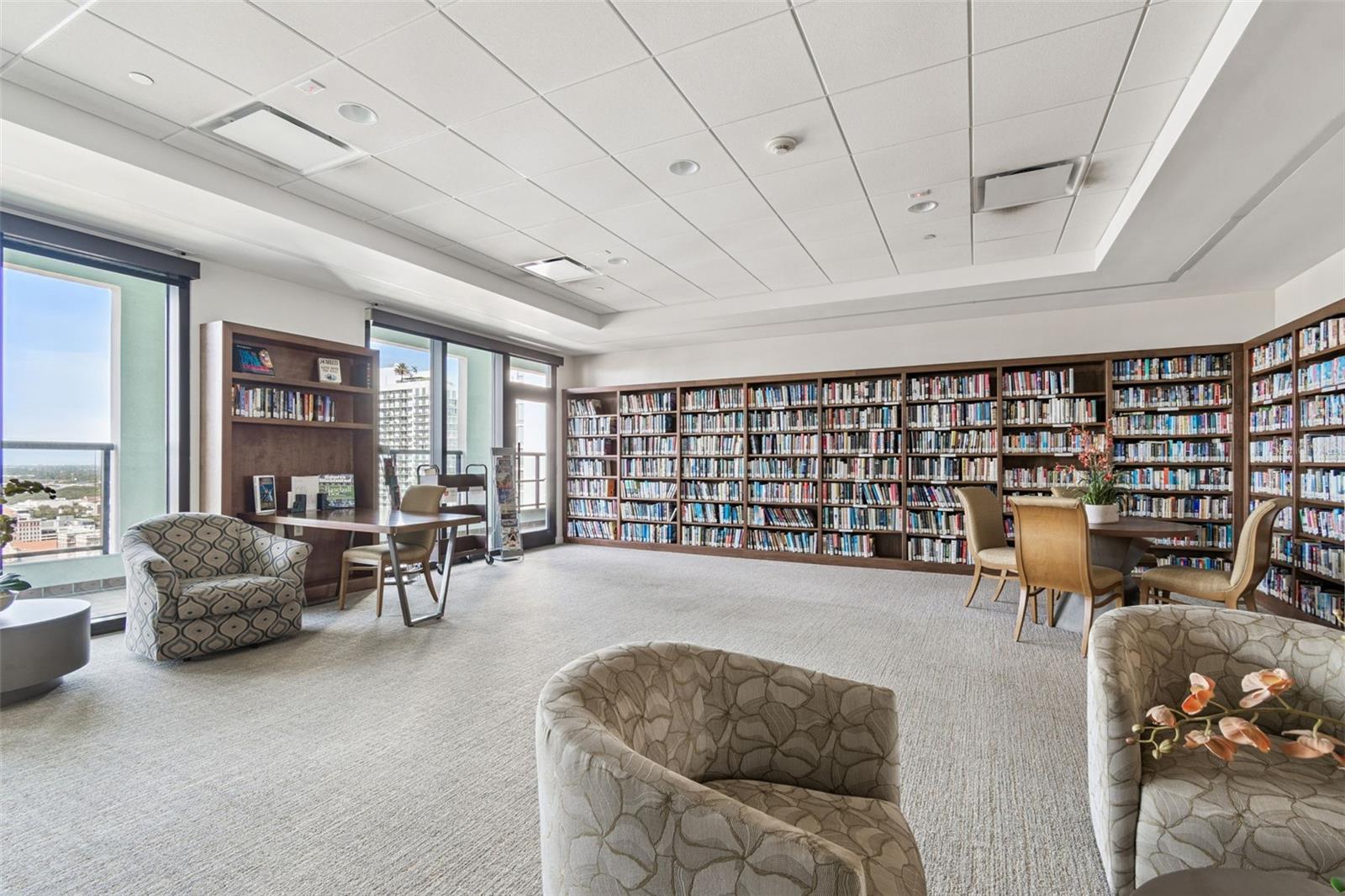 Image 41 of 54 For 1 Beach Drive Se 2008