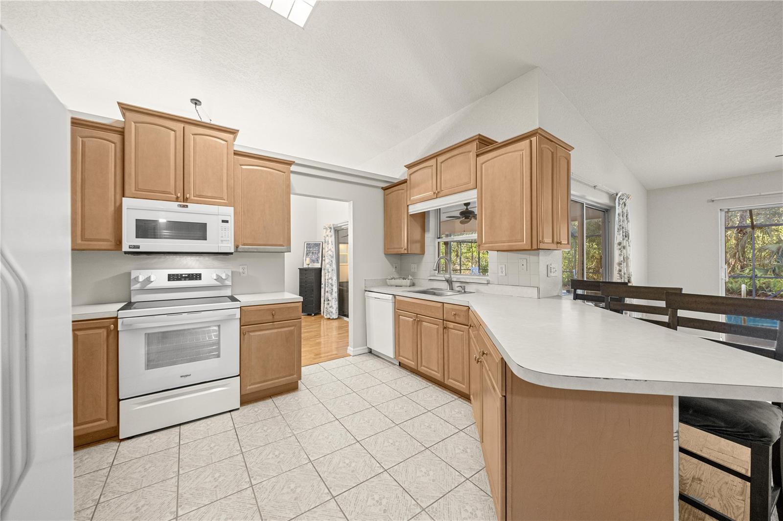 Image 12 of 48 For 7999 187th Avenue