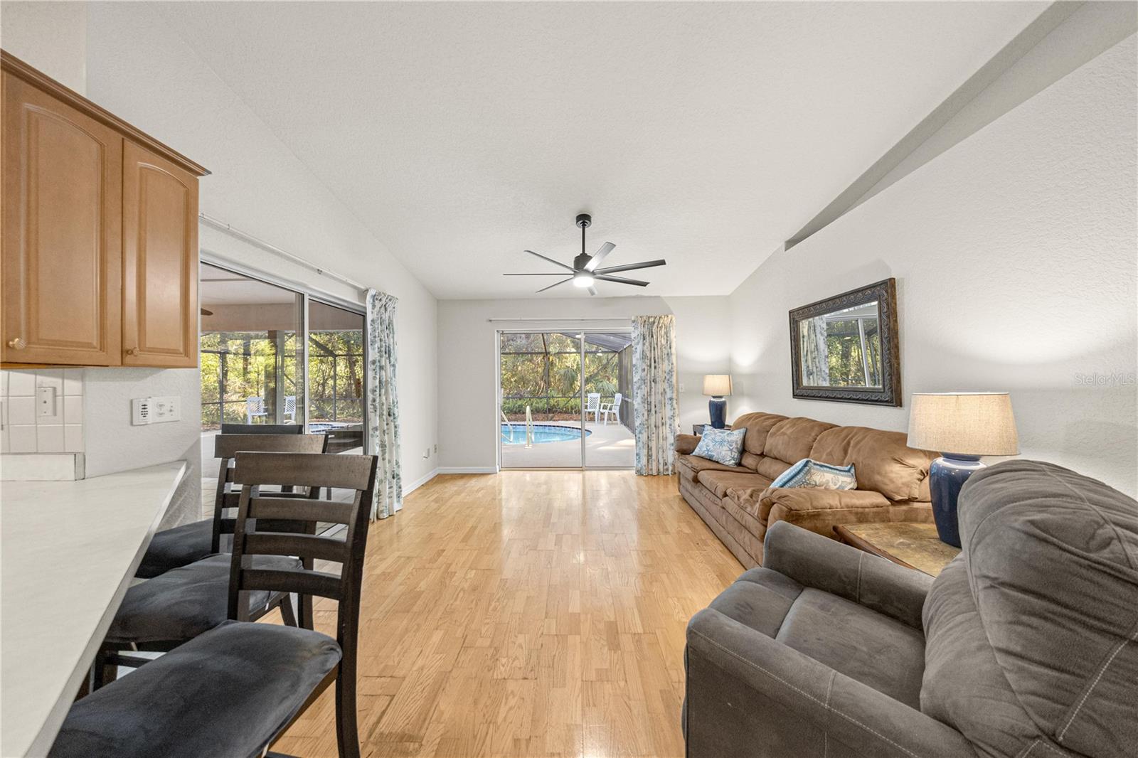 Image 15 of 48 For 7999 187th Avenue