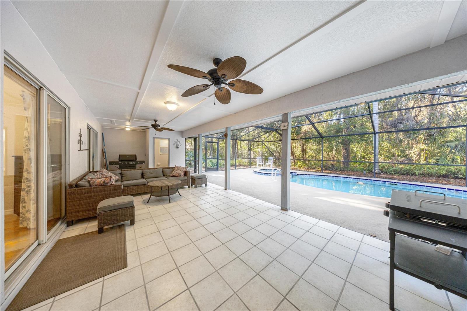 Image 28 of 48 For 7999 187th Avenue