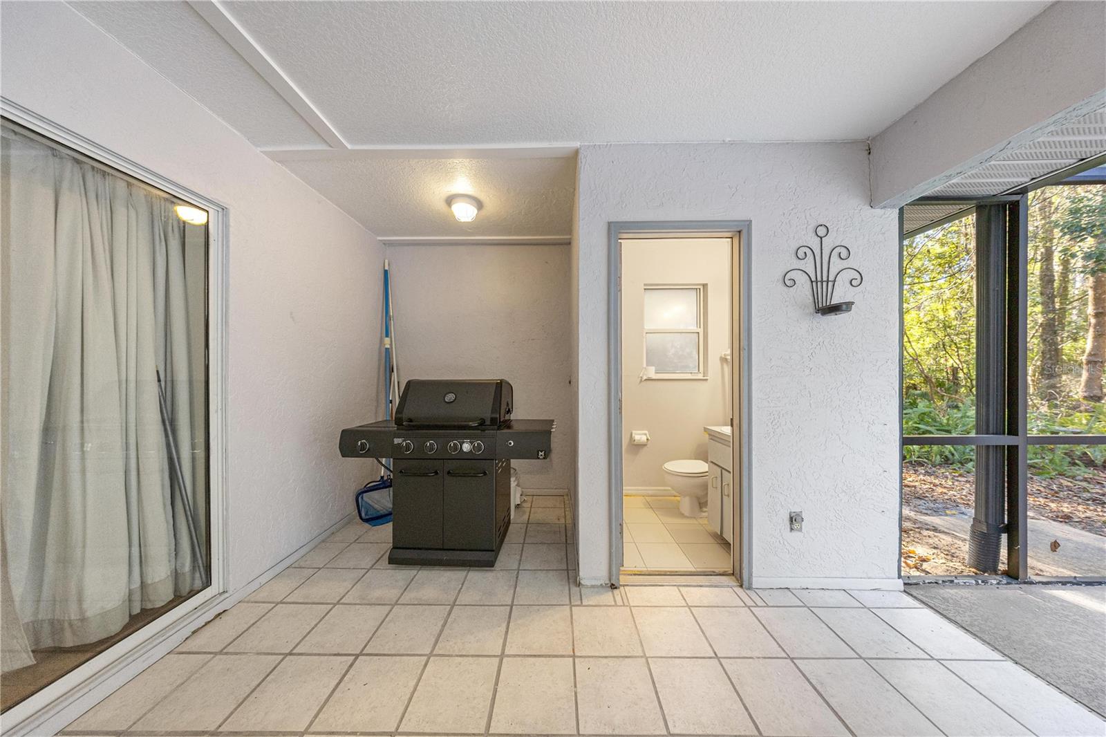 Image 29 of 48 For 7999 187th Avenue