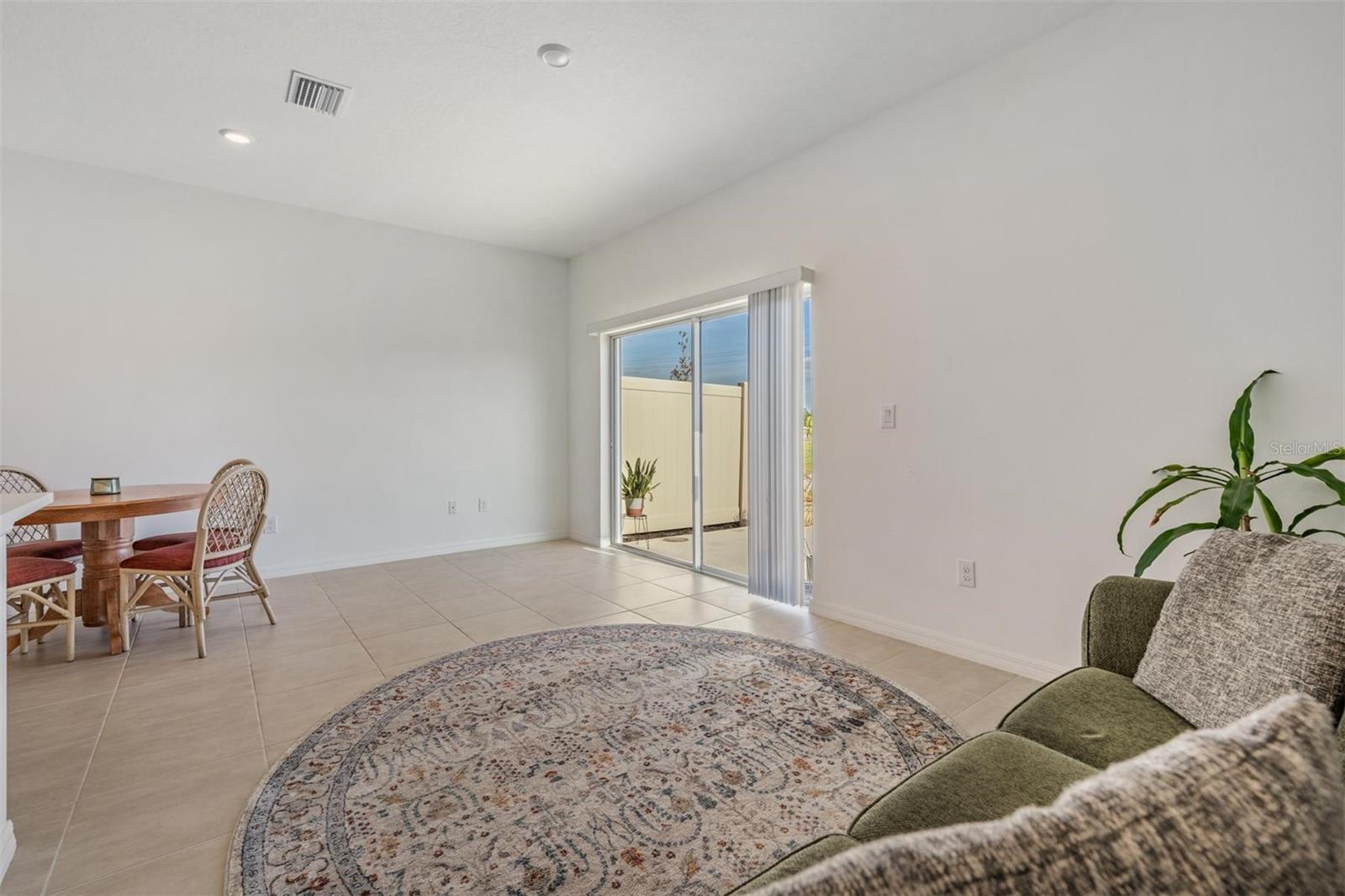 Image 11 of 34 For 2182 Hallier Cove