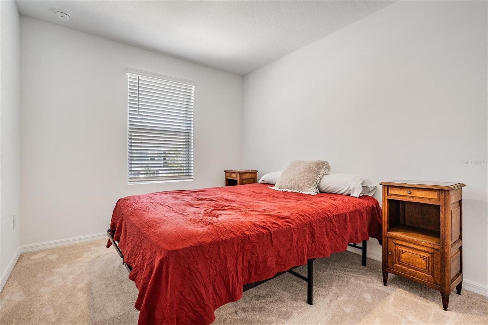 Image 22 of 34 For 2182 Hallier Cove