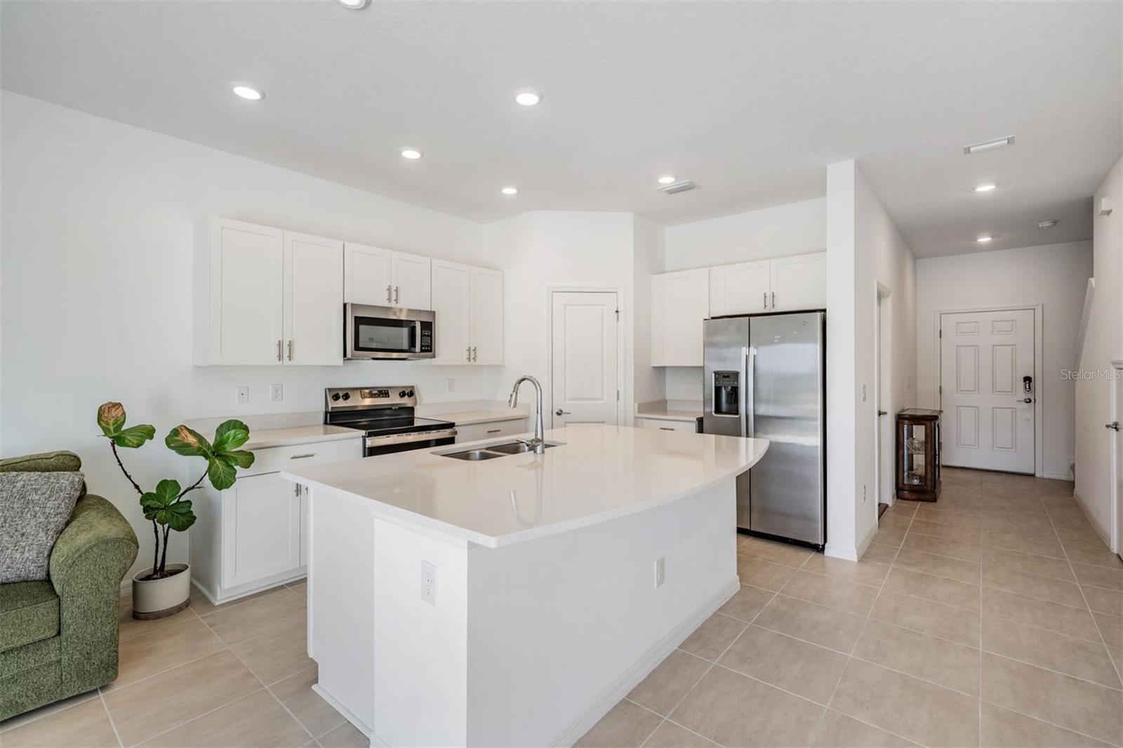 Image 4 of 34 For 2182 Hallier Cove