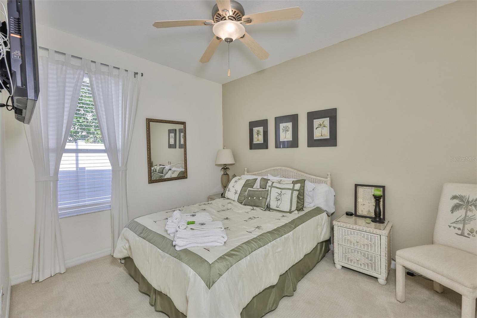 Image 19 of 40 For 9062 Pinebreeze Drive