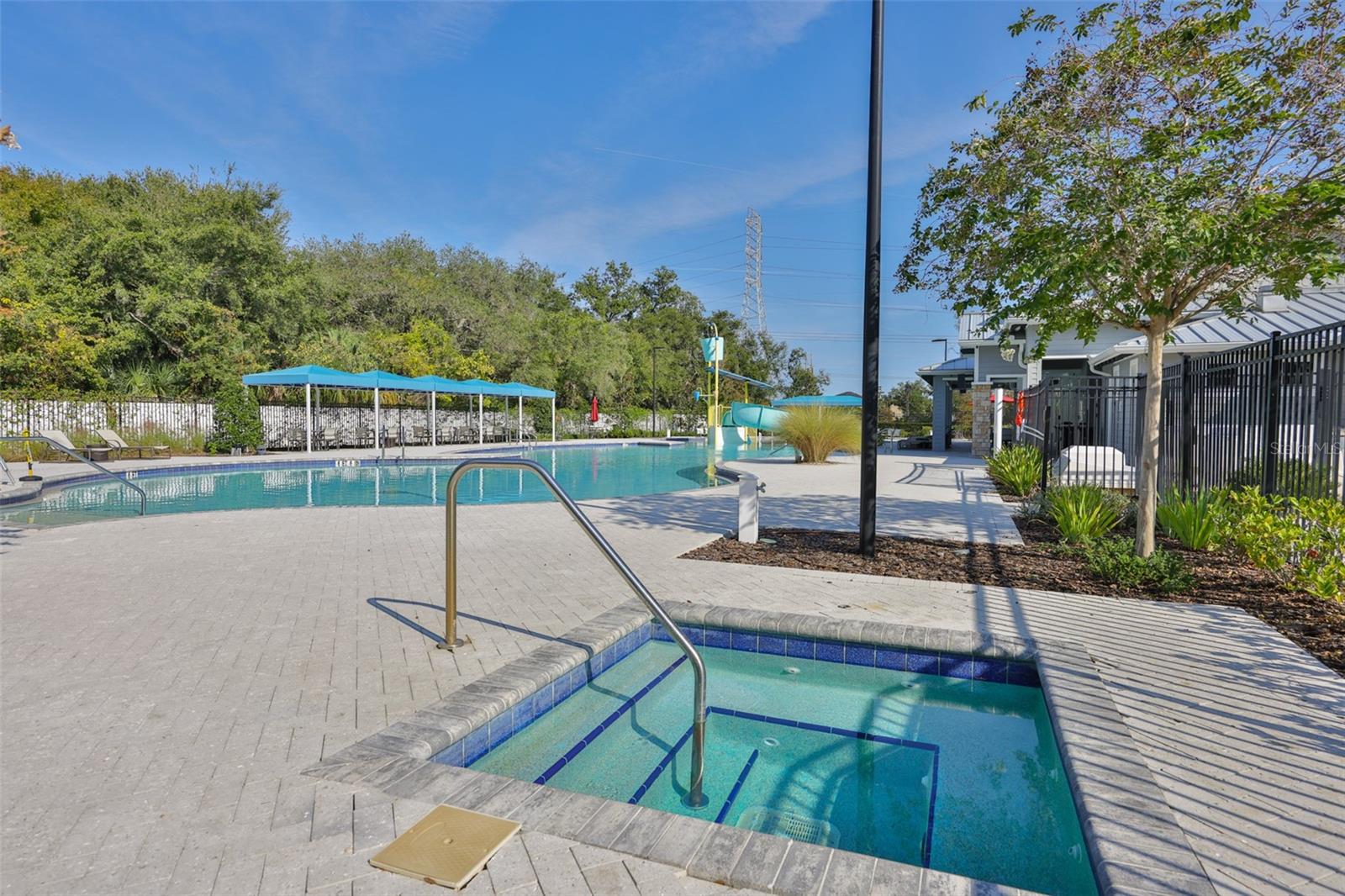 Image 34 of 40 For 9062 Pinebreeze Drive