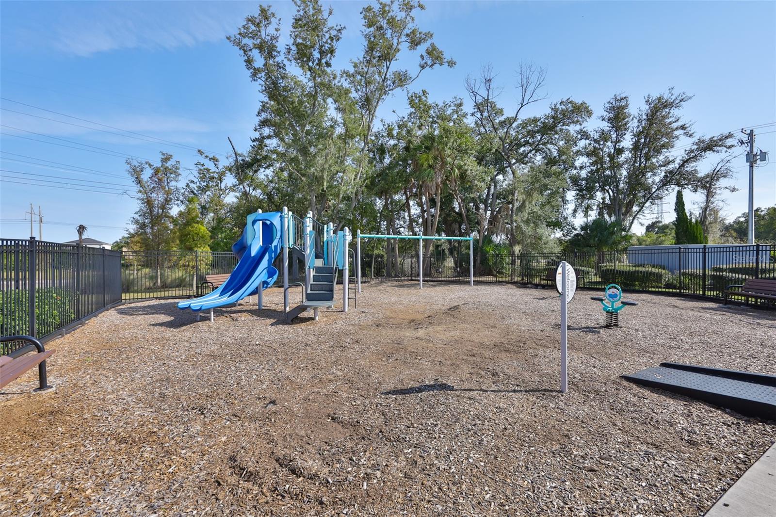 Image 39 of 40 For 9062 Pinebreeze Drive