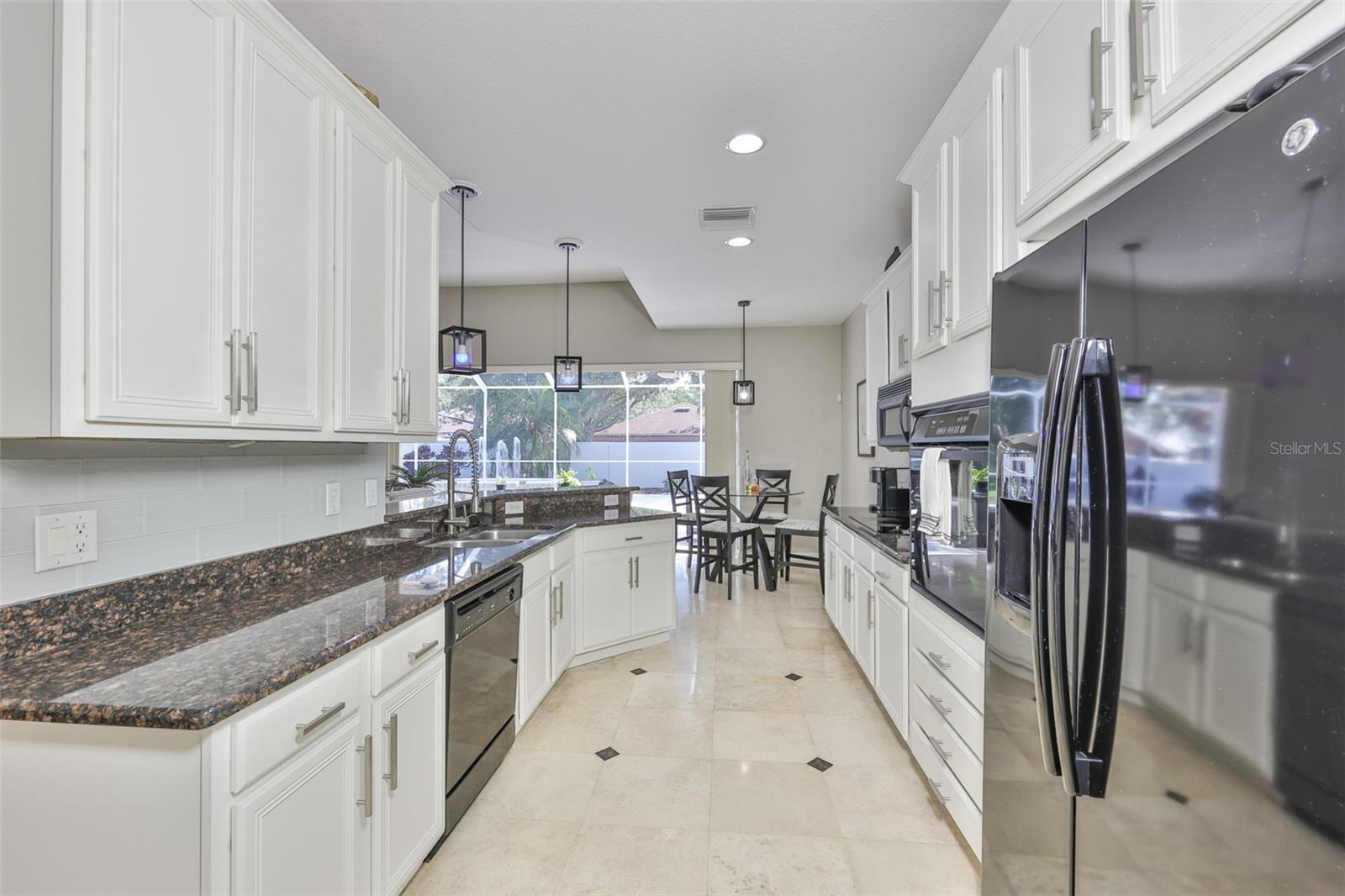 Image 7 of 40 For 9062 Pinebreeze Drive